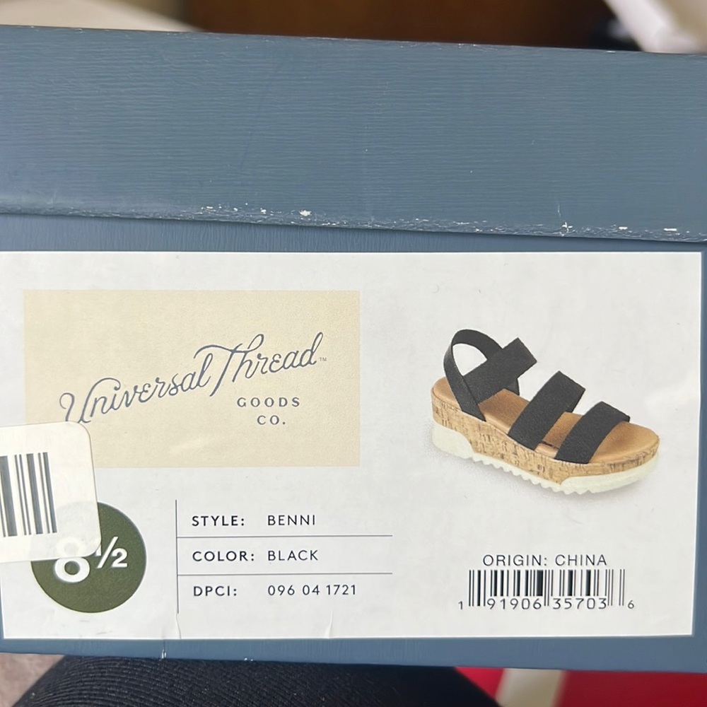 Universal Thread Benni Sandals